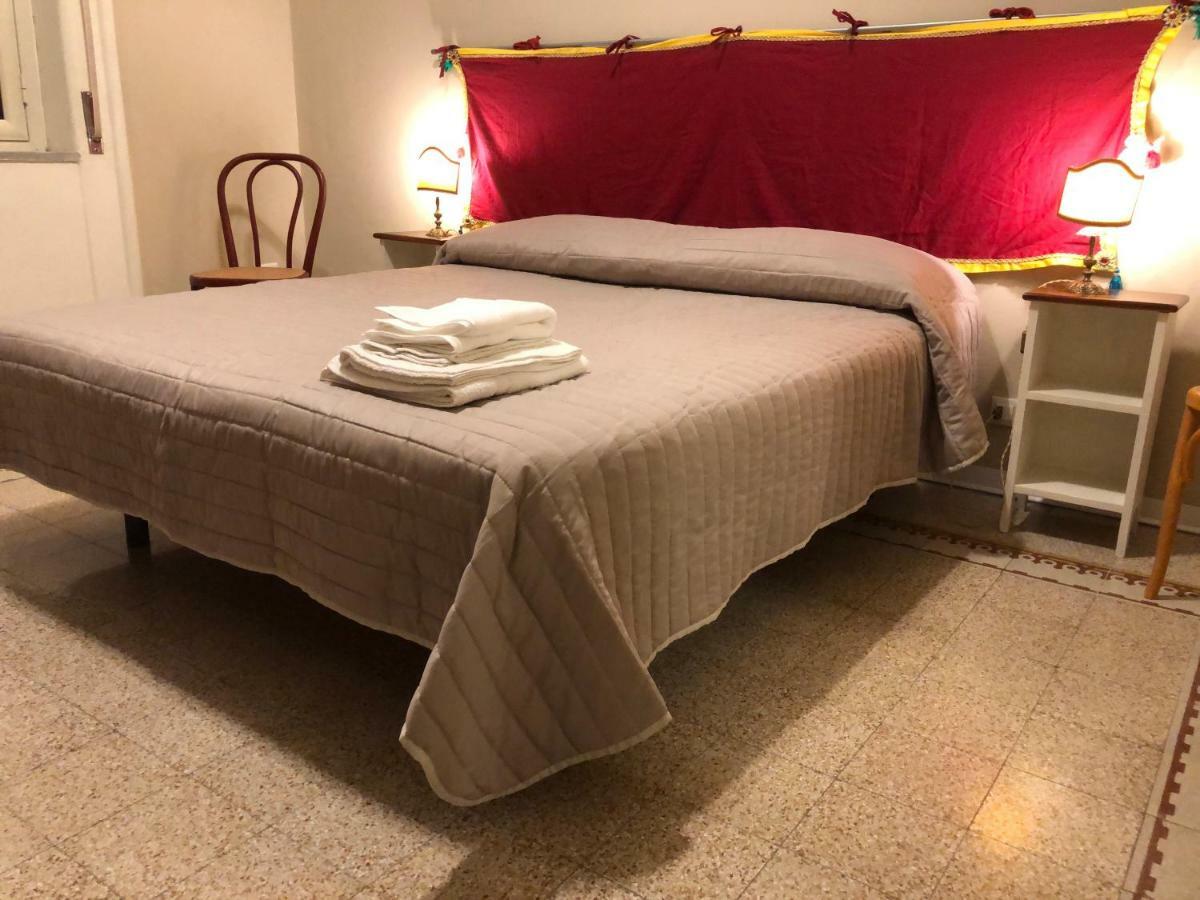 Al Teatro Biondo Guest House Палермо Екстериор снимка